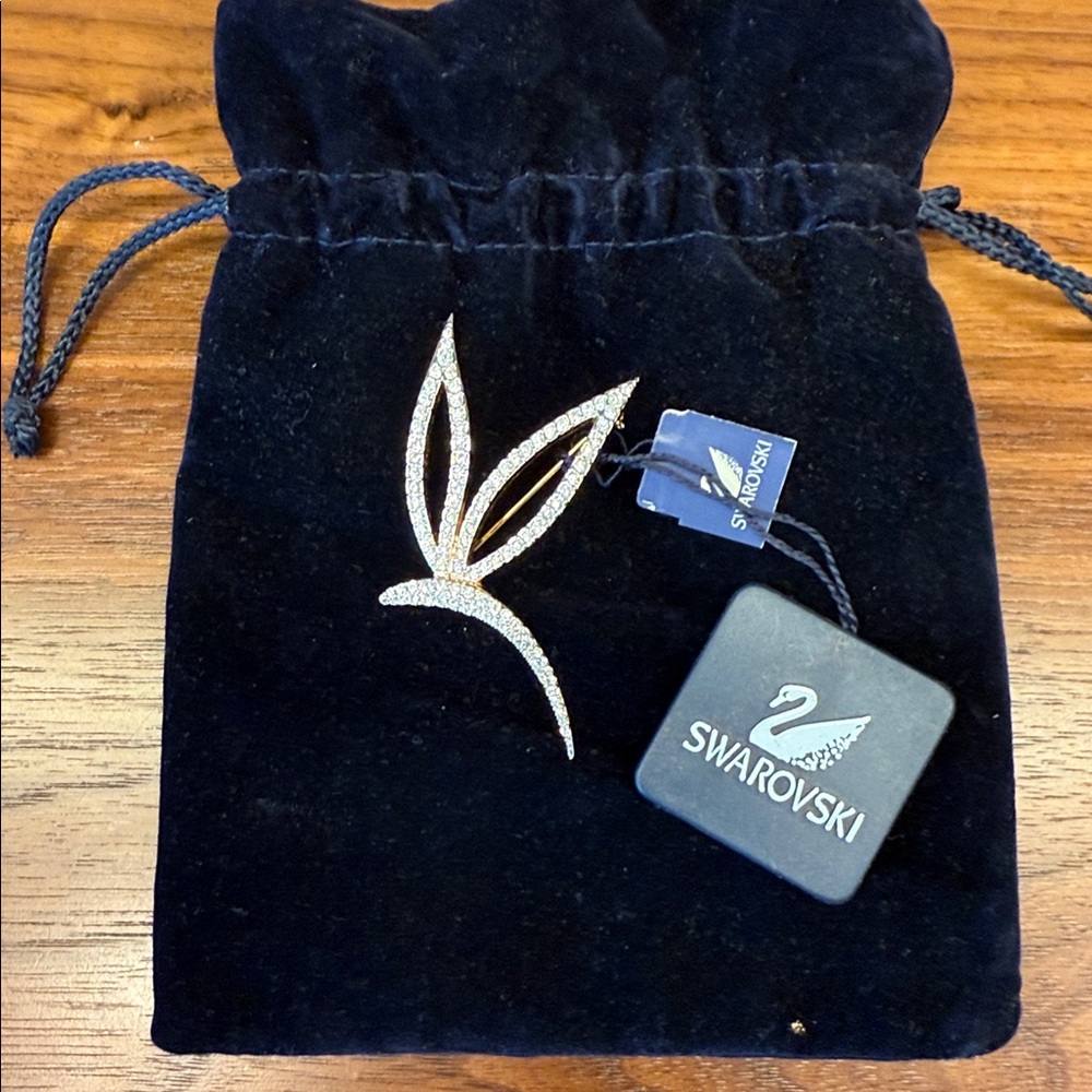 Swarovski Crystal & Goldtone Dragonfly Pin/Brooch with Blue Velvet Pouch